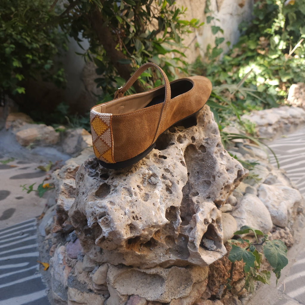 Mary Jane Flat – Suede